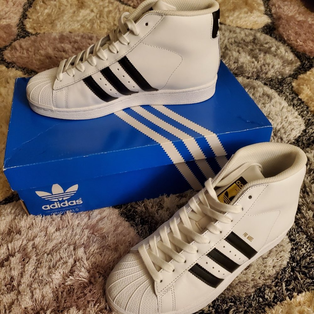 Adidas Pro Model - Picture 3 of 3